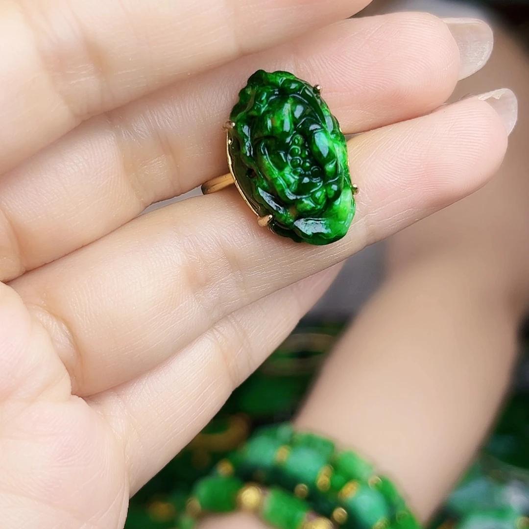 翡翠银S925镶嵌颈饰多样性