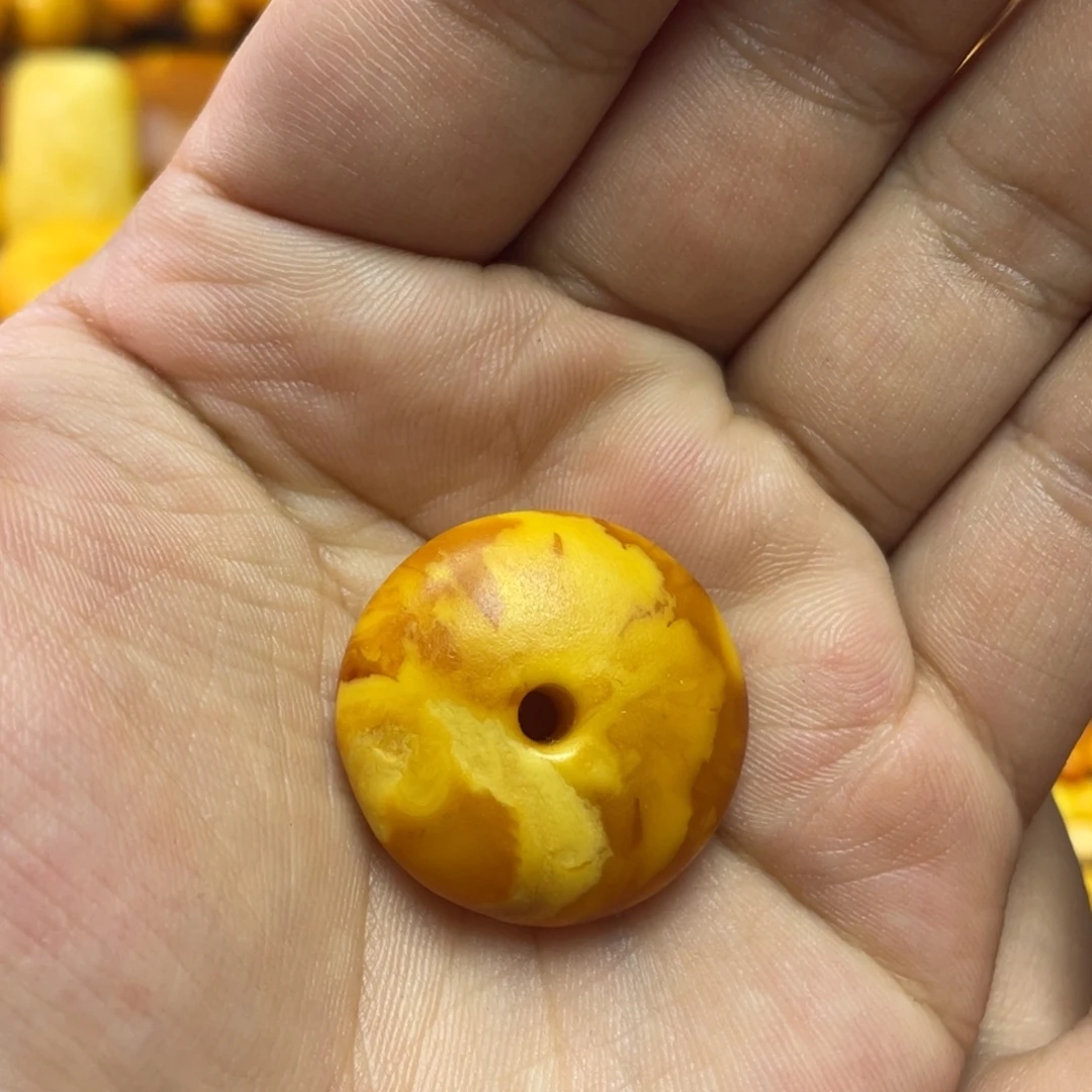 蜜蜡未镶嵌吊坠(不含链)