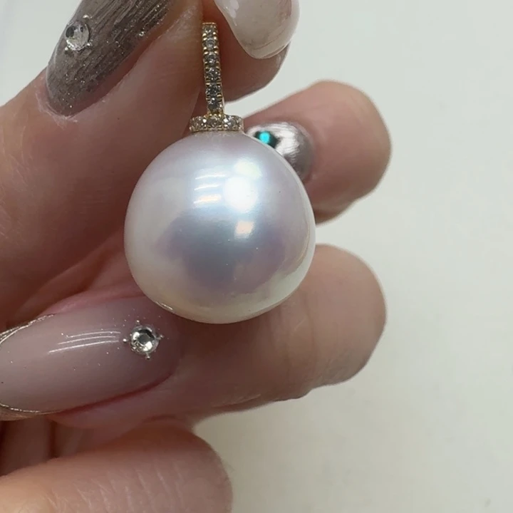 海水珍珠颈饰18K金镶嵌