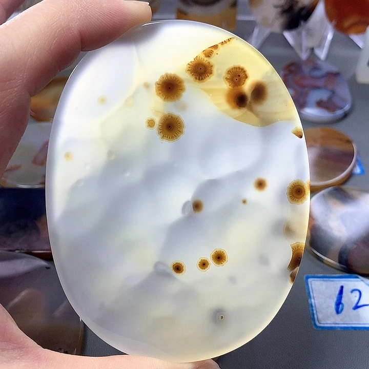 未镶嵌颈饰玛瑙/玉髓