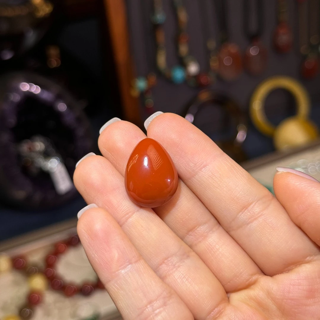 左边婷姐丨南红吊坠（Z3495)