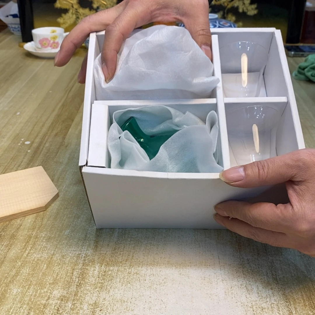 夏***天易雅集工艺品有限公司