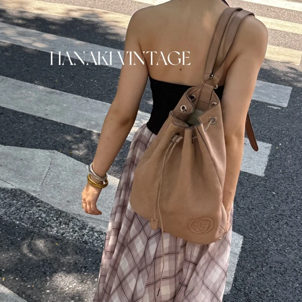 95新 GUCCI/古驰 花绮中古/Gucci棕色logo双肩包