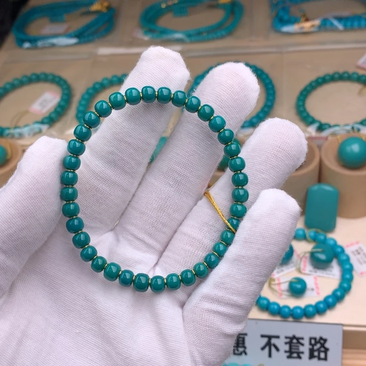 未镶嵌绿松石珠宝奇石