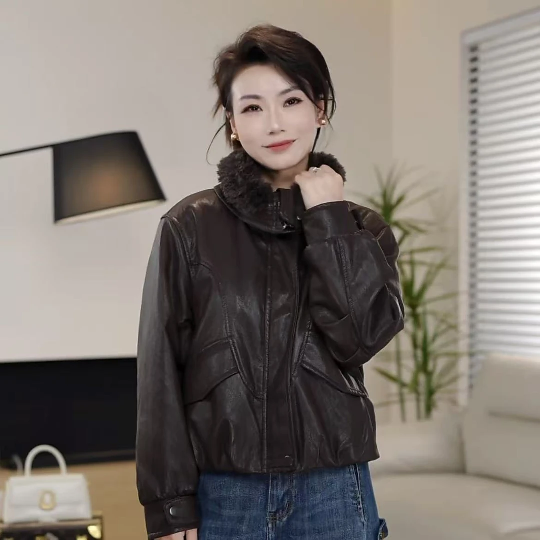 拉夏贝尔短外套2025冬季拉链做旧加绒加厚立领蝙蝠袖纯色加厚皮衣