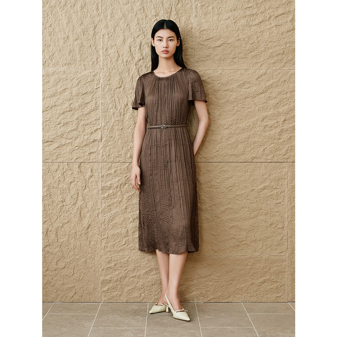 INSUN恩裳专选2025夏季重工褶皱肌理感气质连衣裙9C65205080