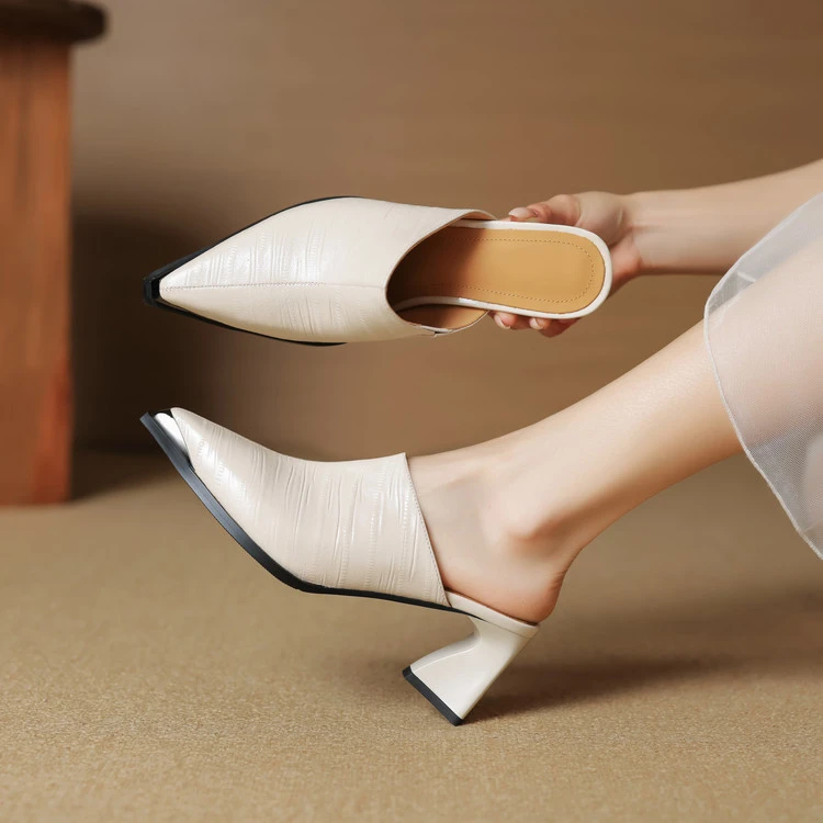 牛皮~7cm包头半拖鞋女真皮金属尖头粗跟高跟凉拖时尚外穿穆勒鞋女