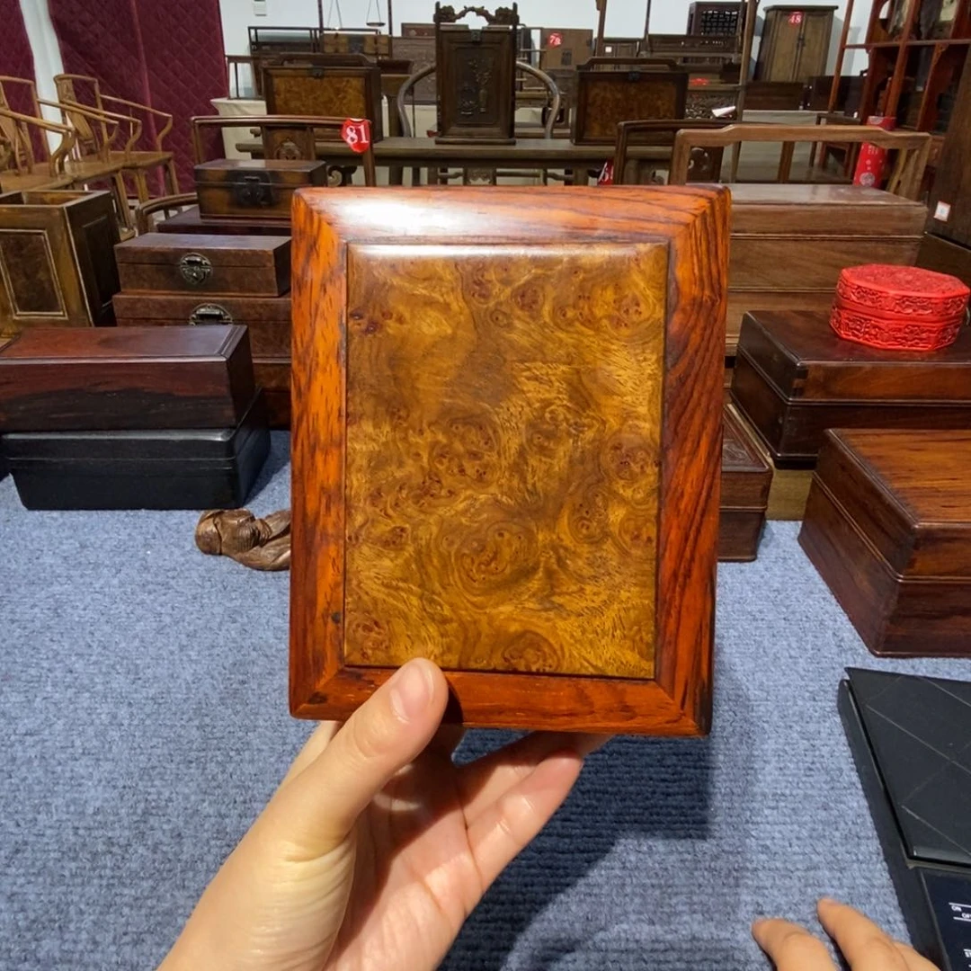 吃***好香榧木花梨嵌留疤小盒一个