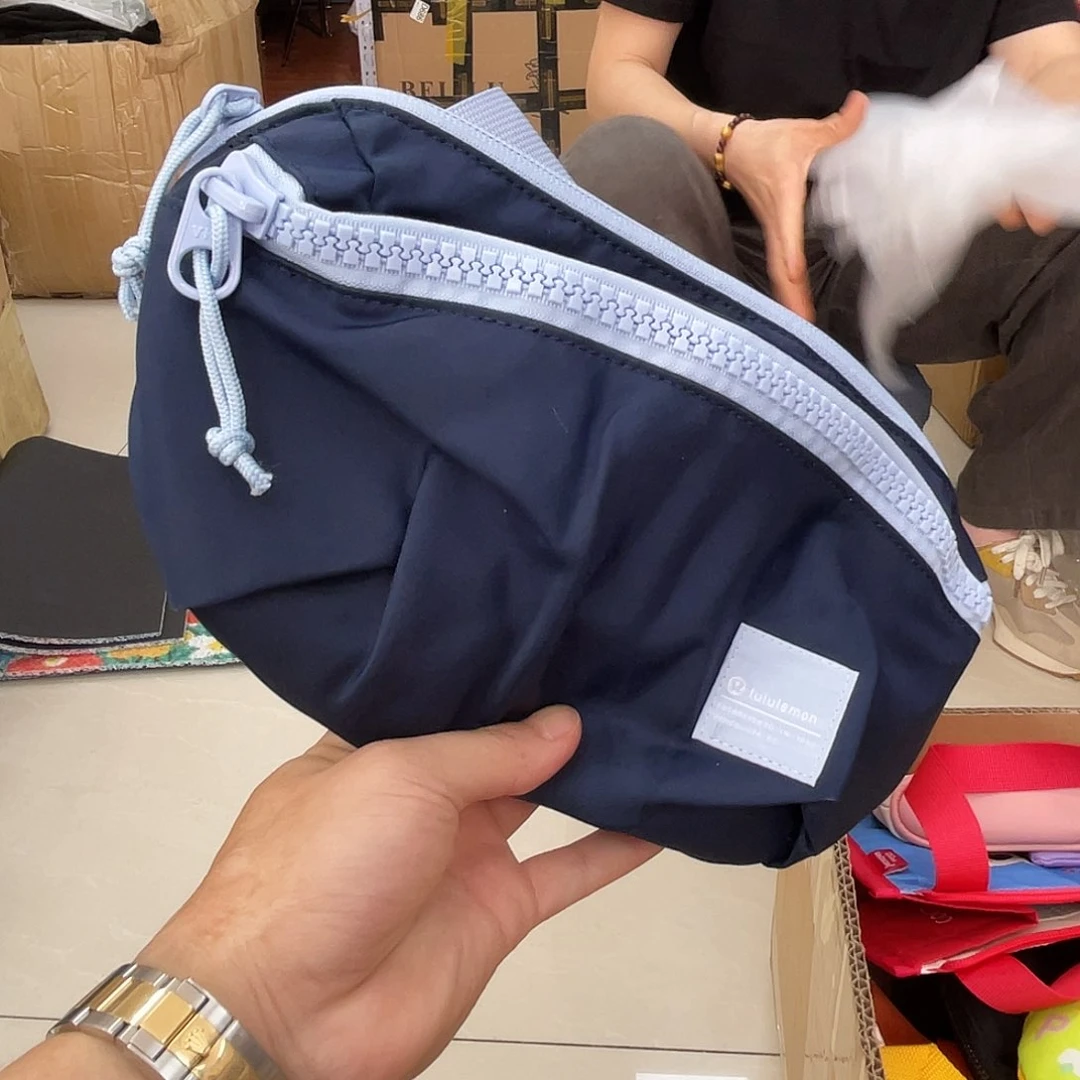 PU化妆包收纳包整理包