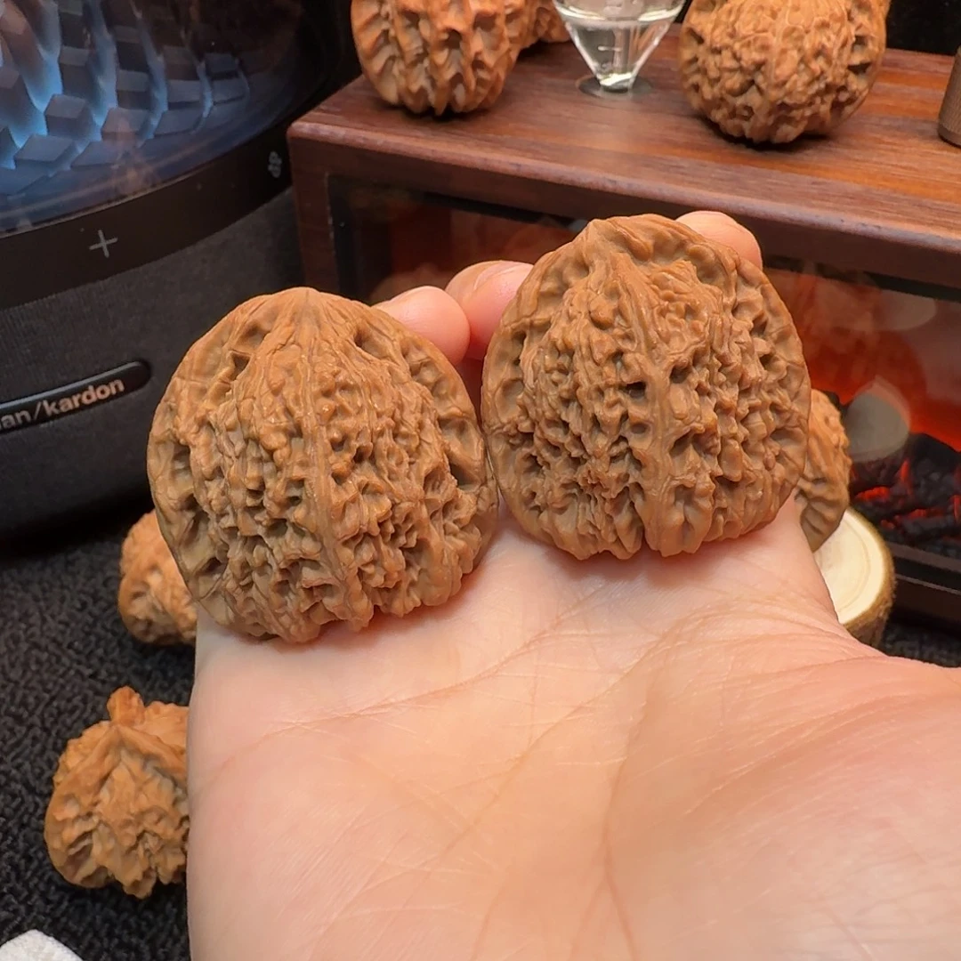 文玩核桃把件40南疆石