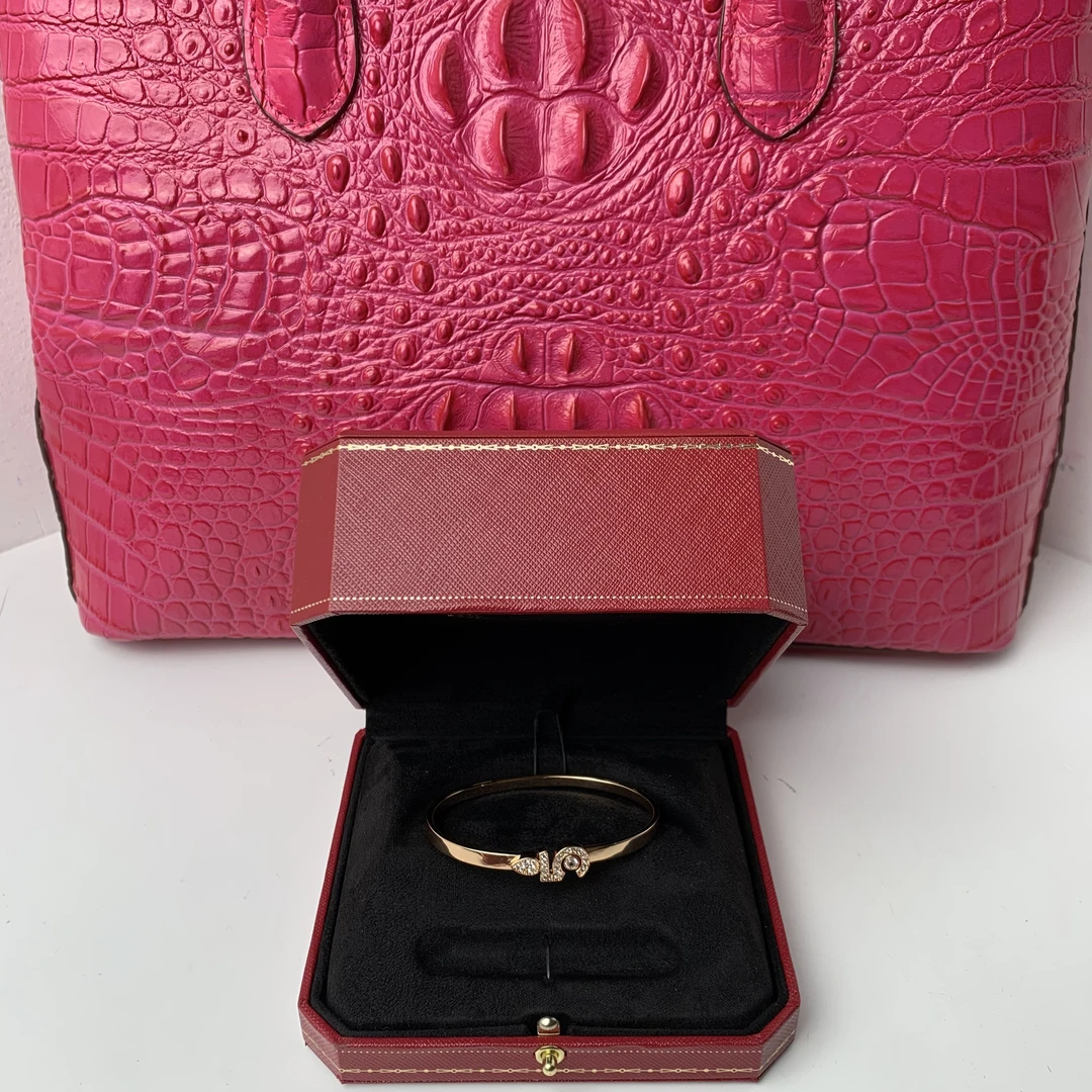 4136手镯-收藏级轻奢时尚设计首饰送礼盒