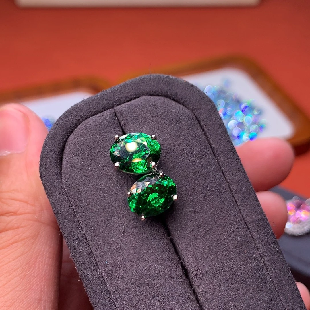 碧玺银S925镶嵌耳饰