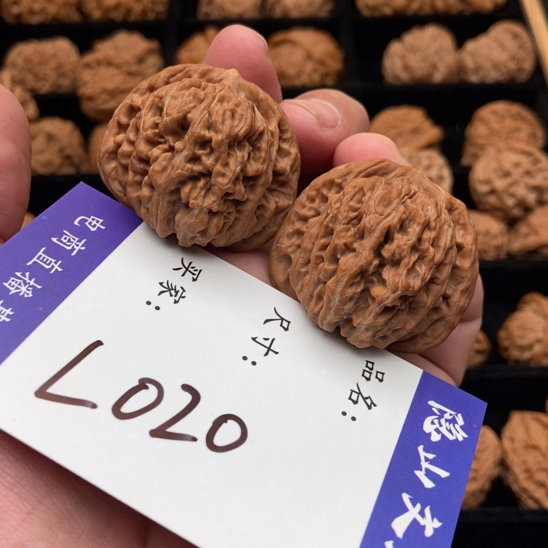 文玩核桃把件四座楼