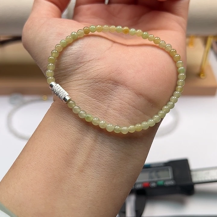 翡翠未镶嵌手链翡翠材质