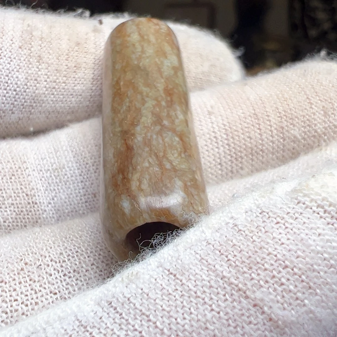 枕***居和田玉（糖玉）未镶嵌颈饰