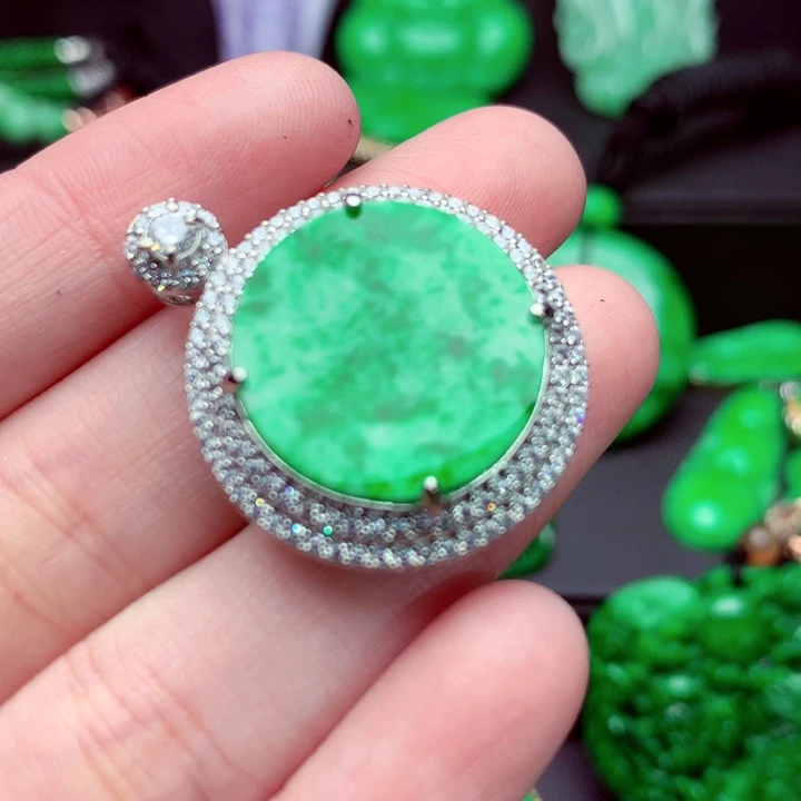 翡翠未镶嵌吊坠(不含链)