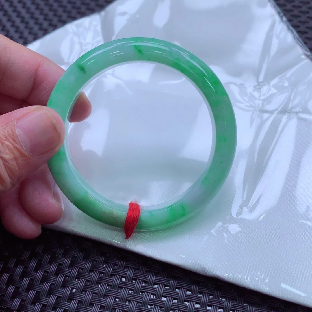 未镶嵌手镯翡翠翡翠