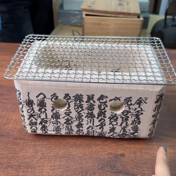 一个陶瓷物件哈哈哈哈哈