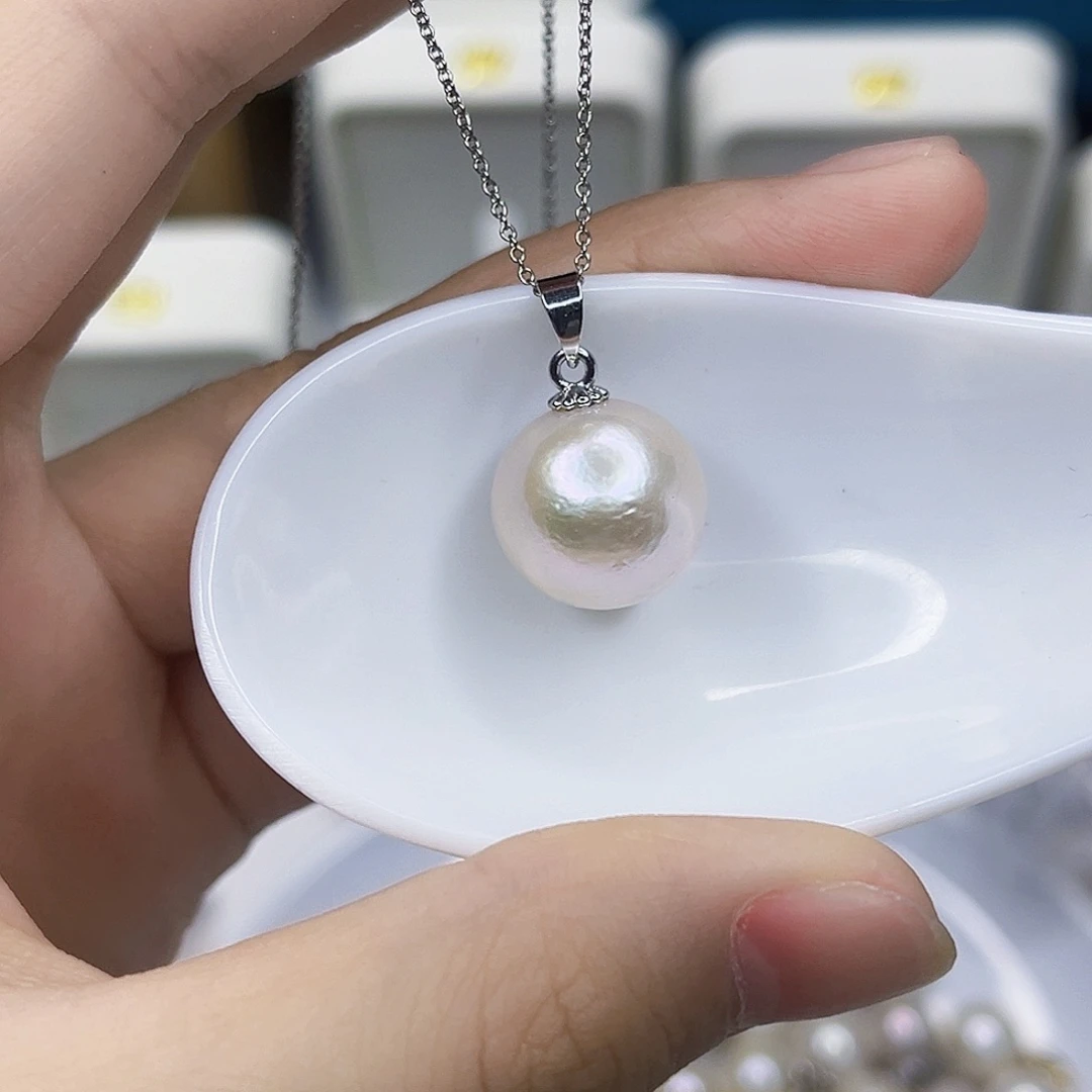 淡水珍珠吊坠(赠链)合金