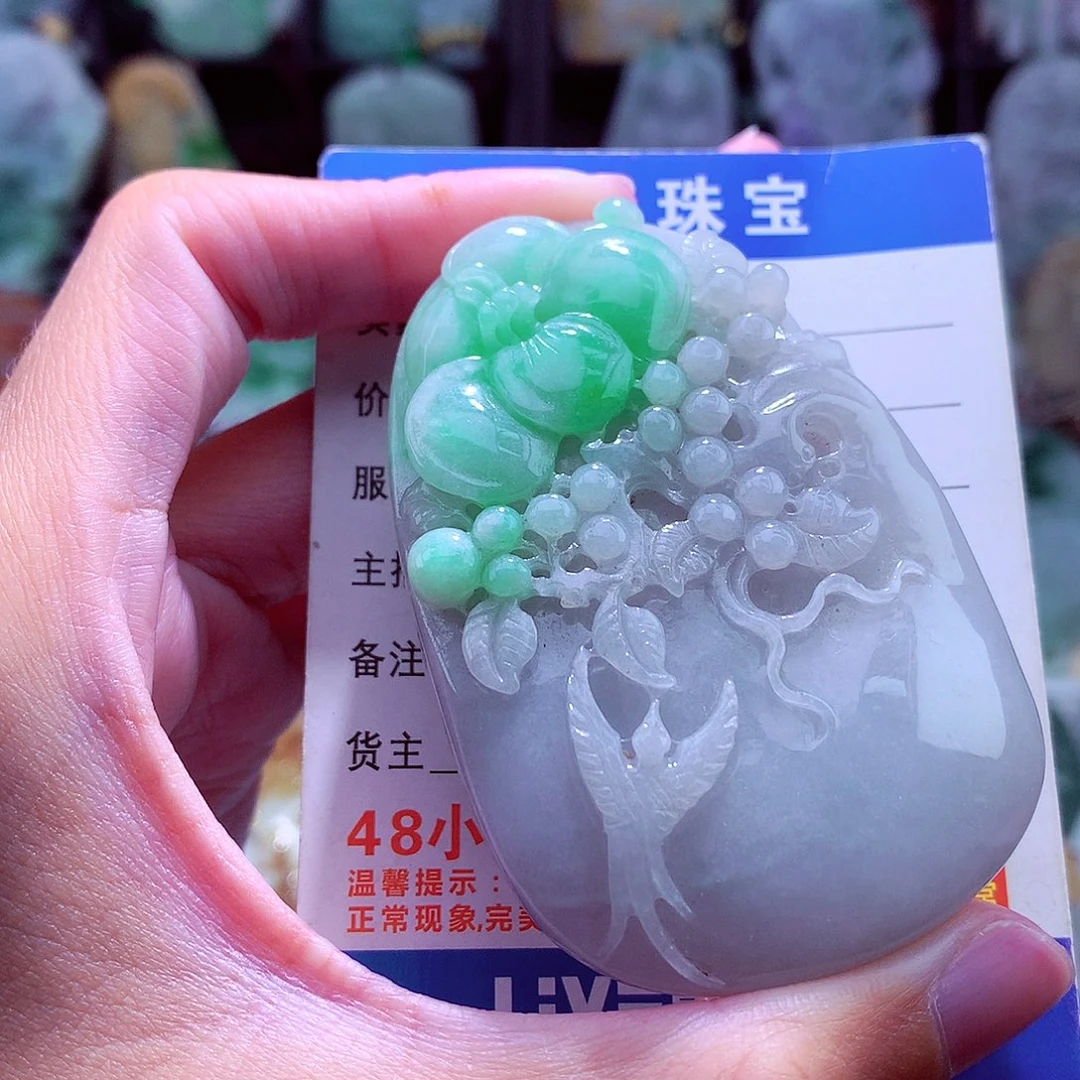 颈饰未镶嵌翡翠天然
