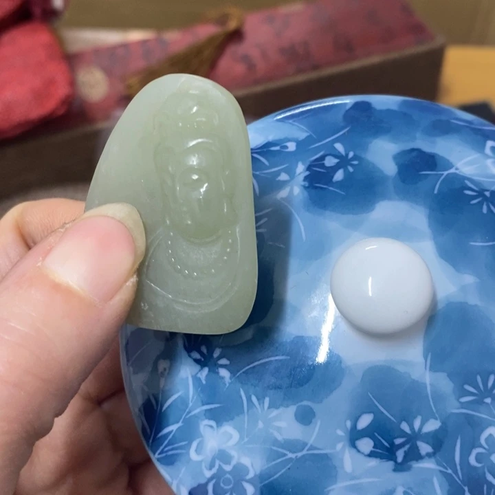 摆件哈中古工艺品一件