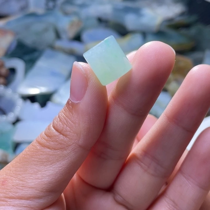 未镶嵌定制翡翠翡翠定制