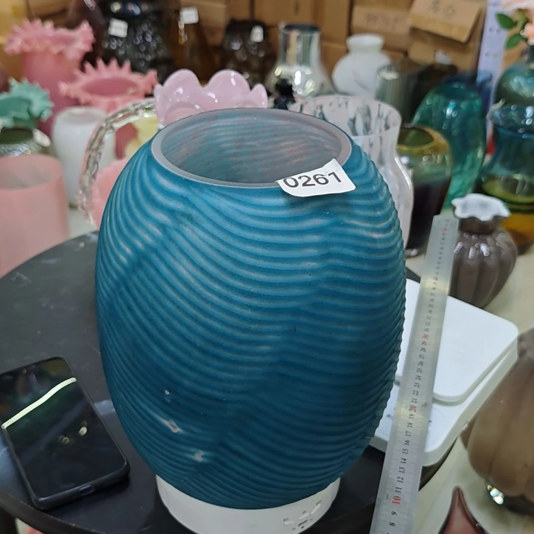 高26口10琉璃造型花瓶
