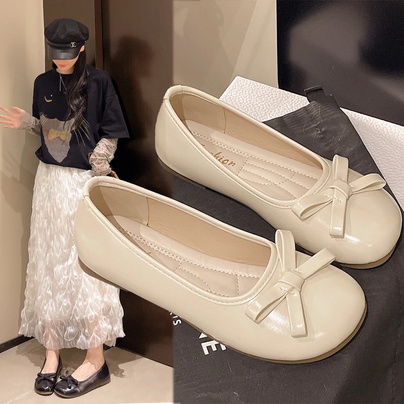 脚胖脚宽大码豆豆鞋夏季软底圆头春季秋季百搭平底单鞋女奶奶鞋