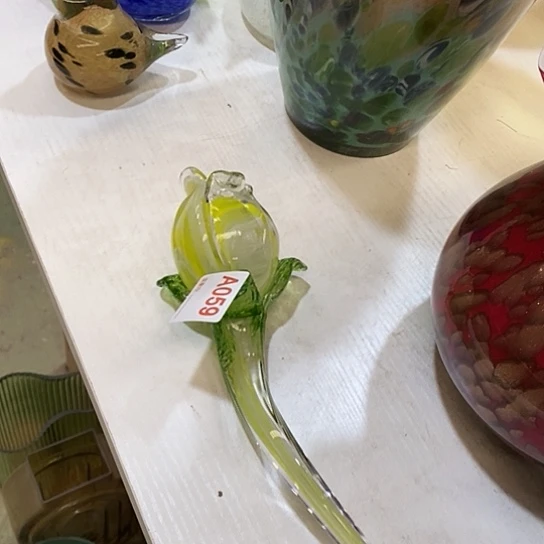 琉璃花瓶高25厘米