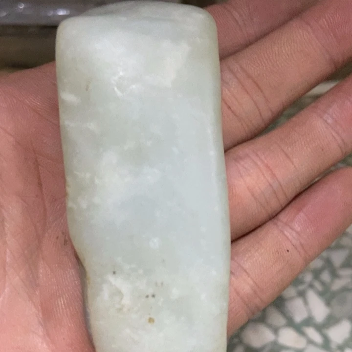 和田玉(糖玉)未镶嵌颈饰
