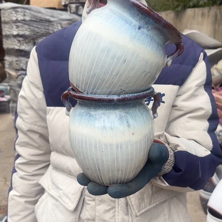 紫砂茶碗两个口径13高15