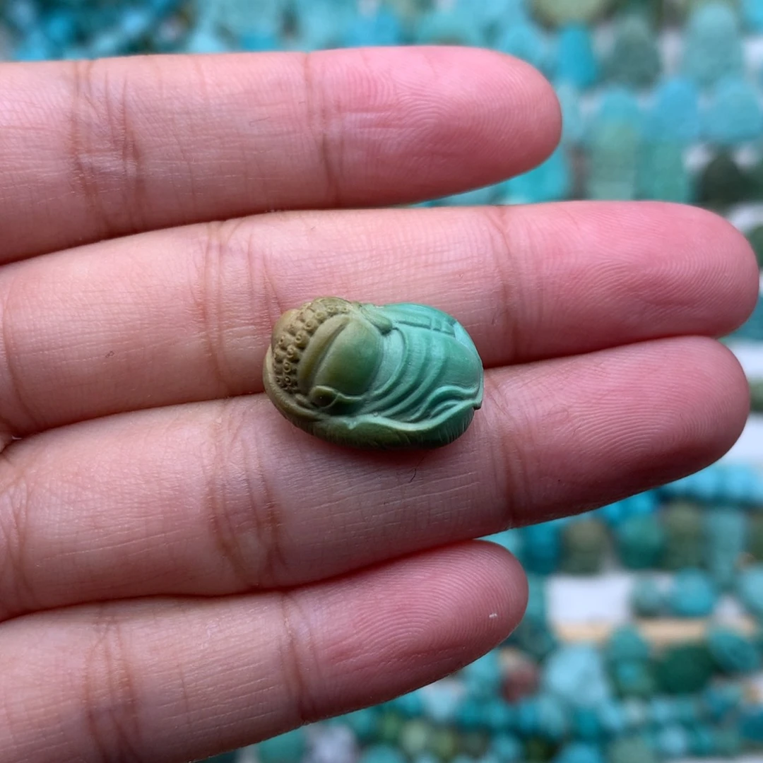 未镶嵌绿松石珠宝奇石