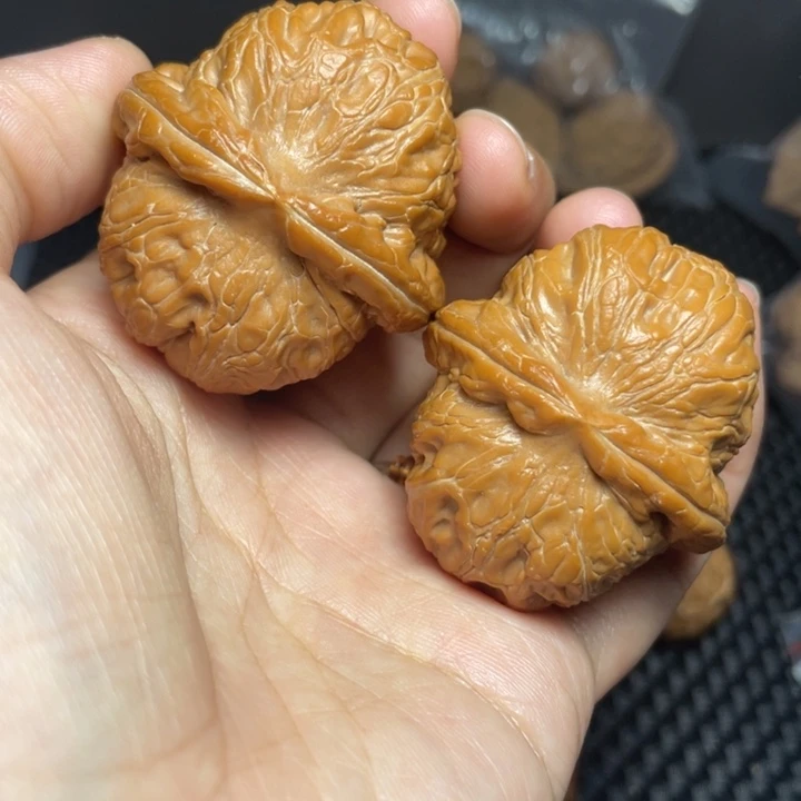 文玩核桃把件45平谷元宝