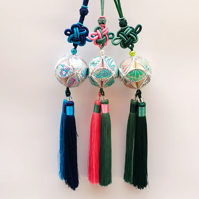 广西靖西绣球纯手工绣球中国结双琉苏汽车挂饰壮锦送礼吉祥物挂件