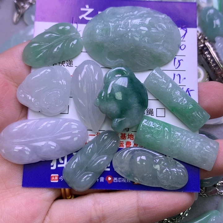 翡翠颈饰未镶嵌1**7翡翠