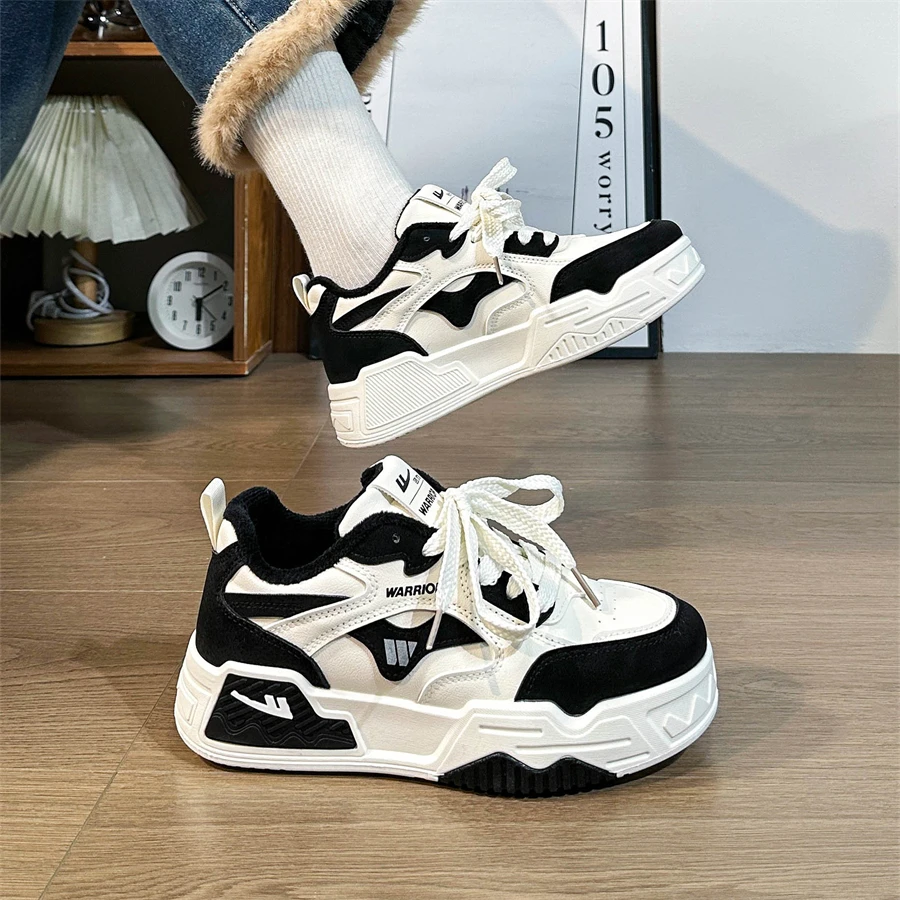 回力加绒加厚板鞋2026新款男女同款保暖二棉鞋百搭黑白熊猫女鞋