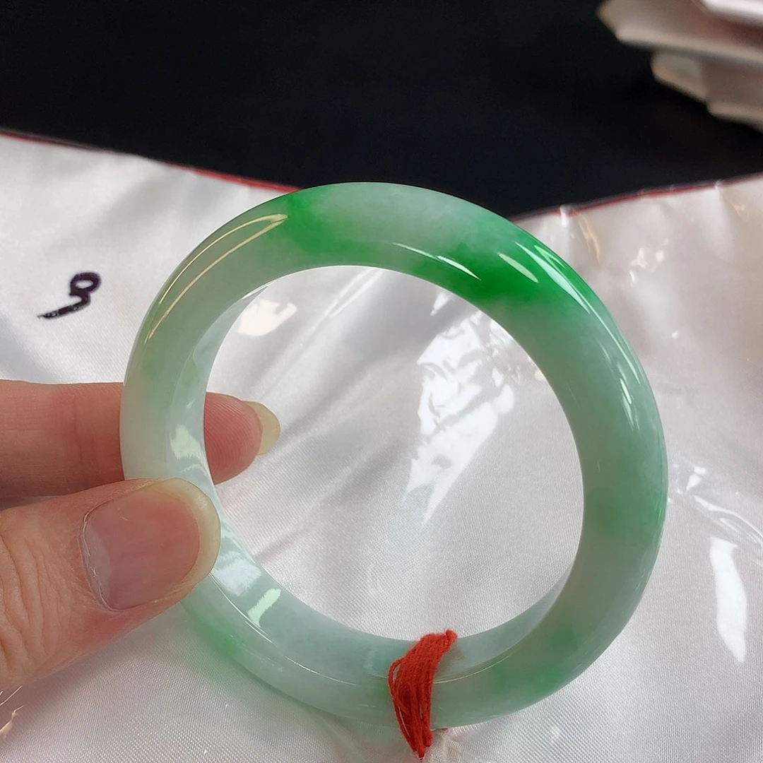 未镶嵌手镯翡翠807