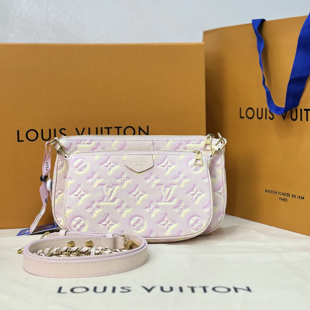 未使用 LouisVuitton/路易威登 壹所/LV二合一包人鱼姬 闲置