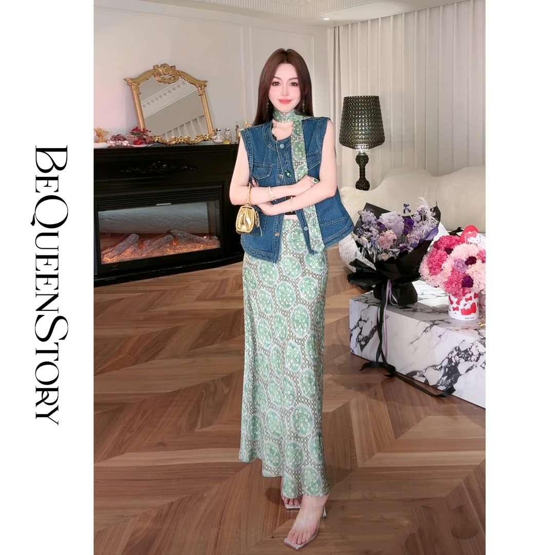 余潇潇【翡翠老钱】定制印花牛仔马甲&半裙套装配飘带2025春