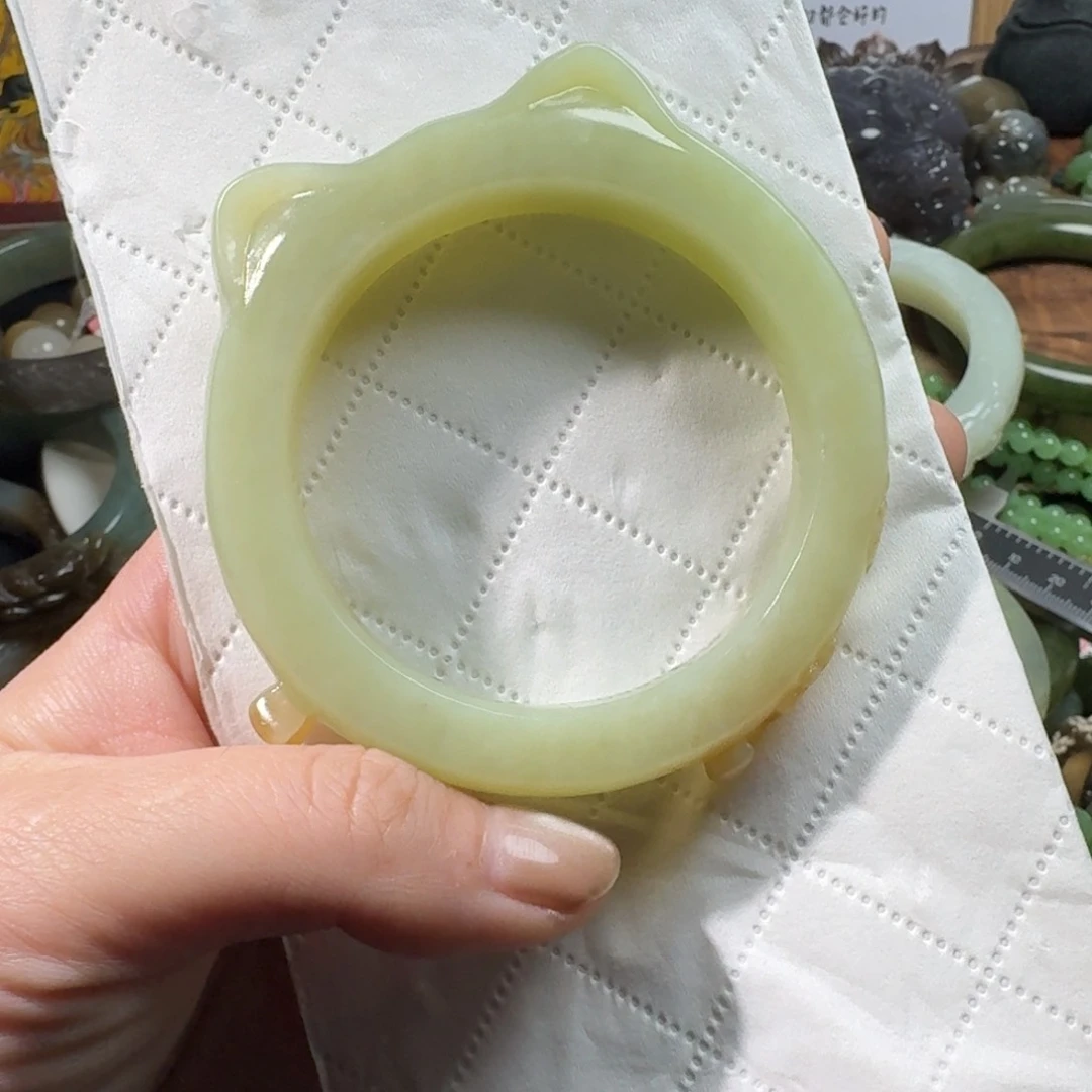 和田玉手镯未镶嵌喵*狐