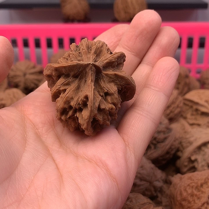 添***饭文玩核桃吊坠文玩核桃