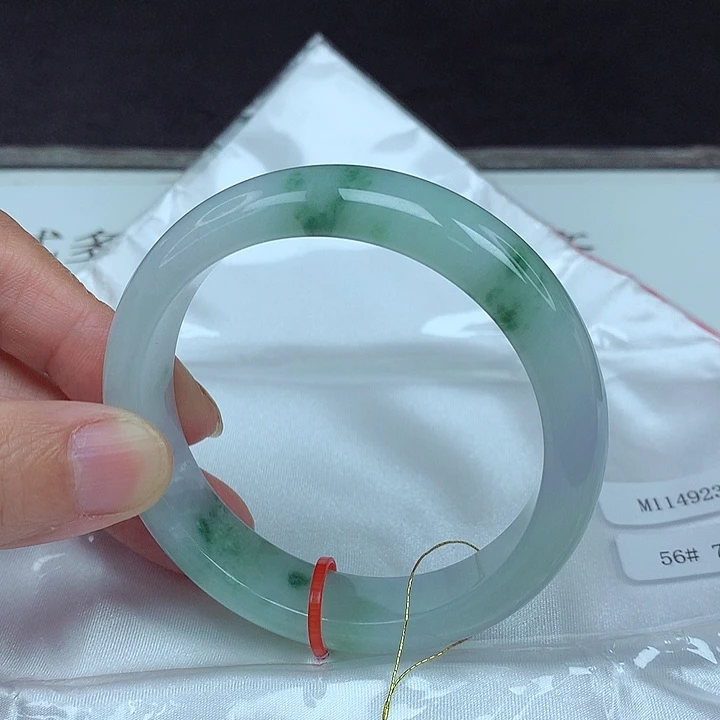 翡翠未镶嵌手镯56圈4923