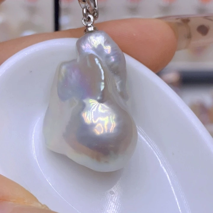 淡水珍珠未镶嵌吊坠(赠链)