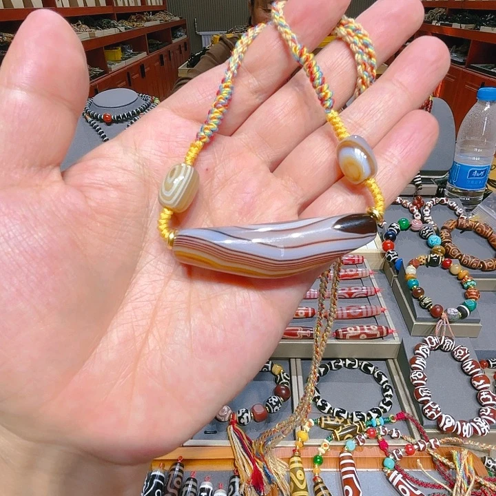 未镶嵌玛瑙/玉髓珠宝奇石