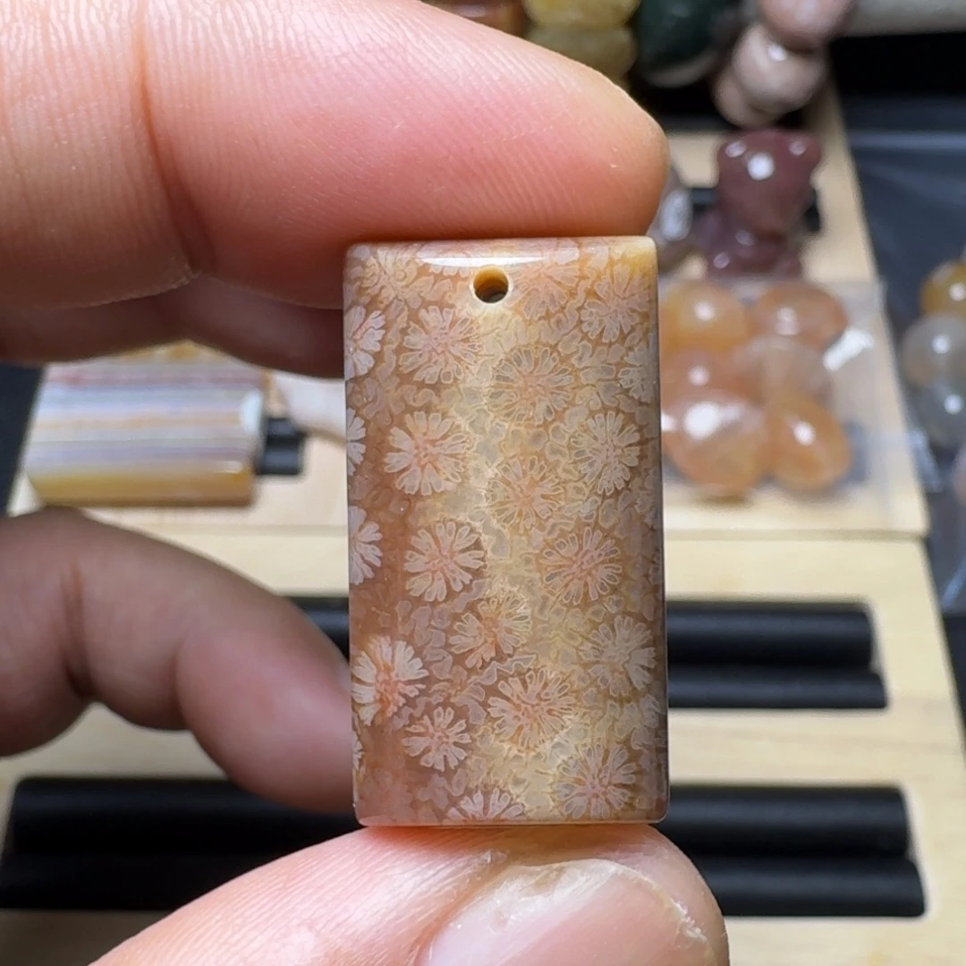 硅化玉未镶嵌纯天然色有机玉石保真色