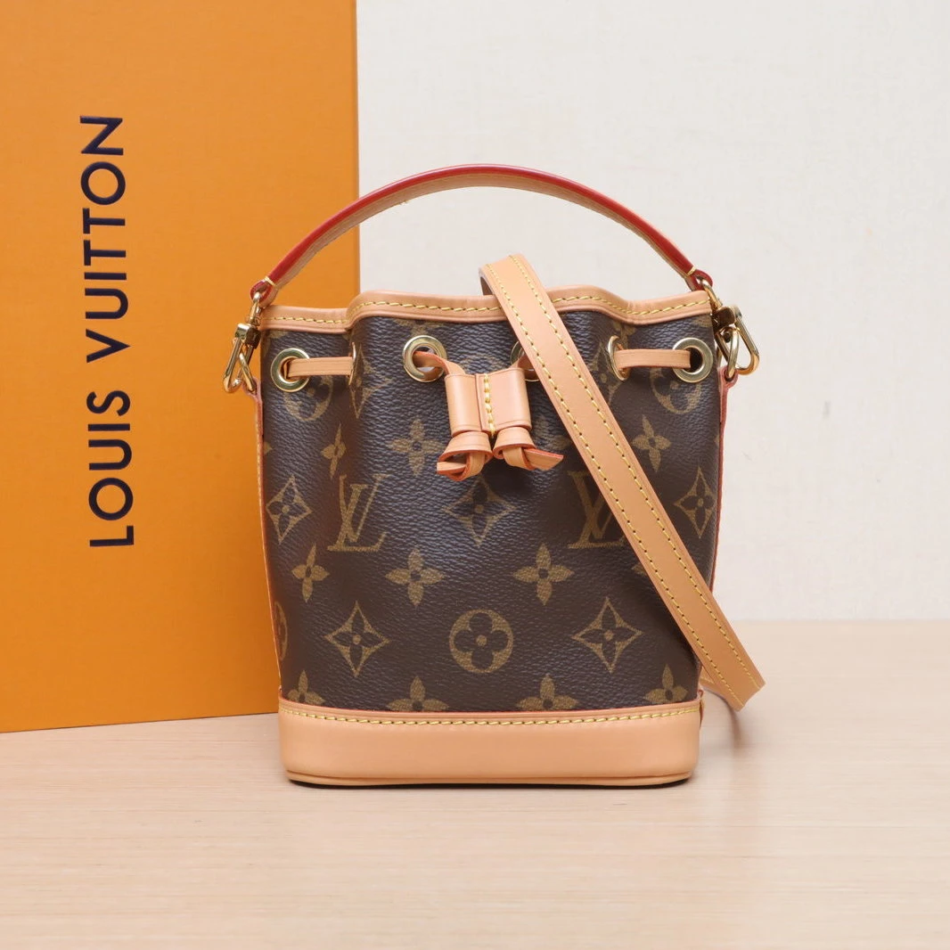 95新 LouisVuitton/路易威登 【娇】活动水桶包13 PVC芯片 399859