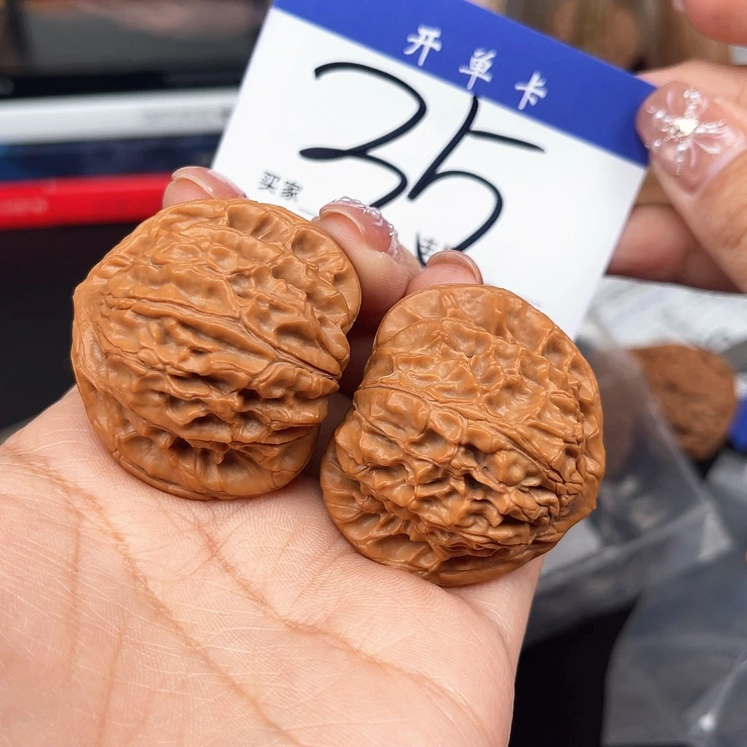 桃核吊坠M****n荷叶40尺寸y