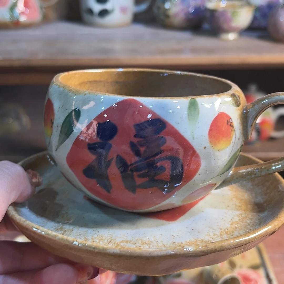 瓷片红红火火过大年