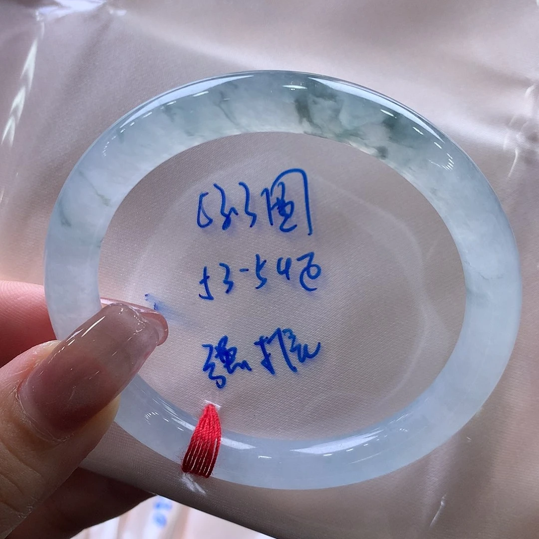 翡翠手镯未镶嵌53.3圆条