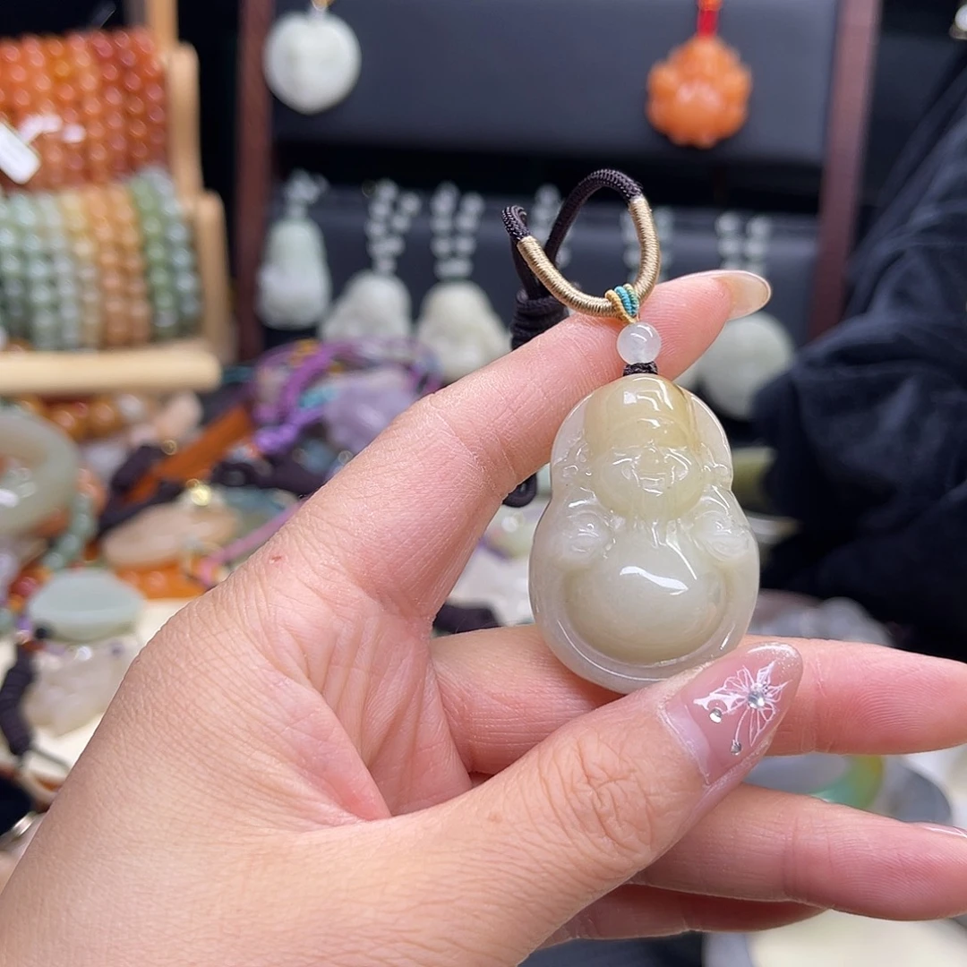 一***思石英岩玉未镶嵌手镯